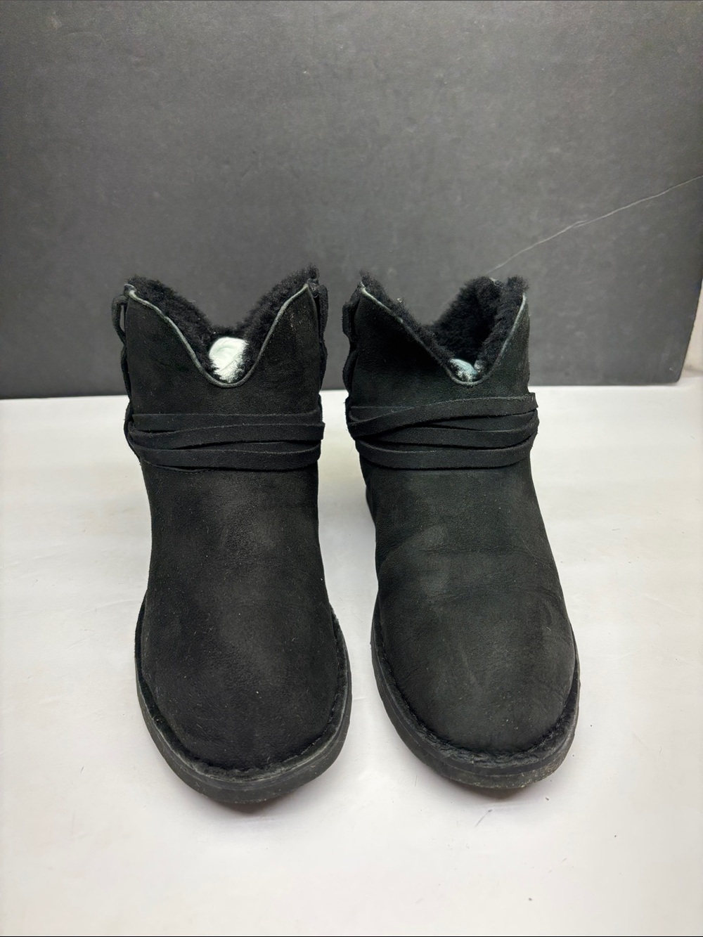 UGG McKay ankle boots, size 8.5
